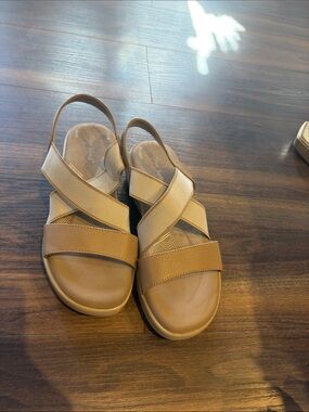 Stride Rite Tan Crisscross Elastic Slingback Sandals